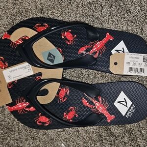 Sperry flip flops